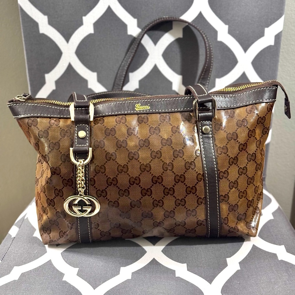 Authentic Gucci brown GG coated canvas medium abbey tote